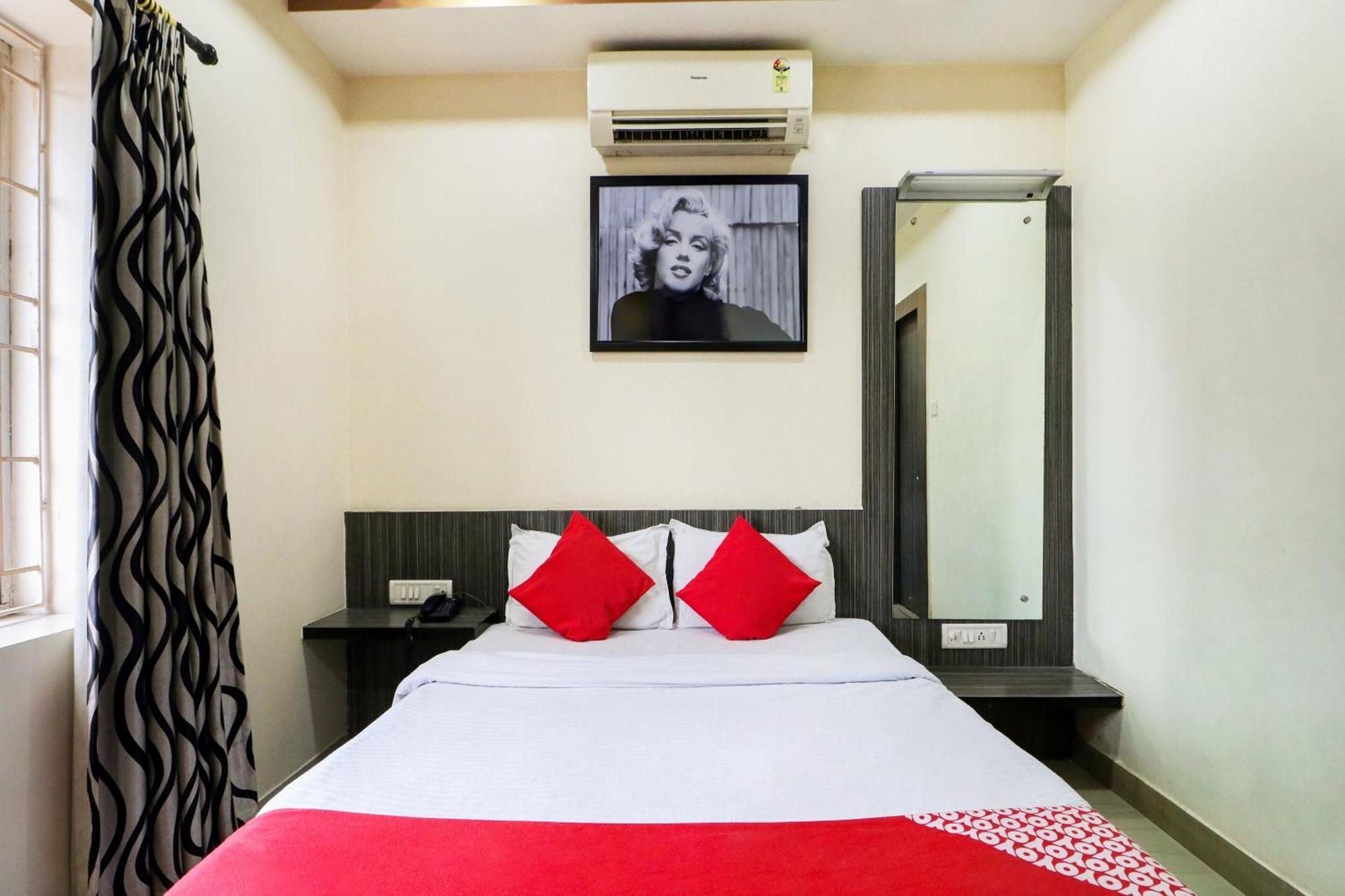 Oyo Flagship 1805 Hotel Star Delight Panchuria ภายนอก รูปภาพ