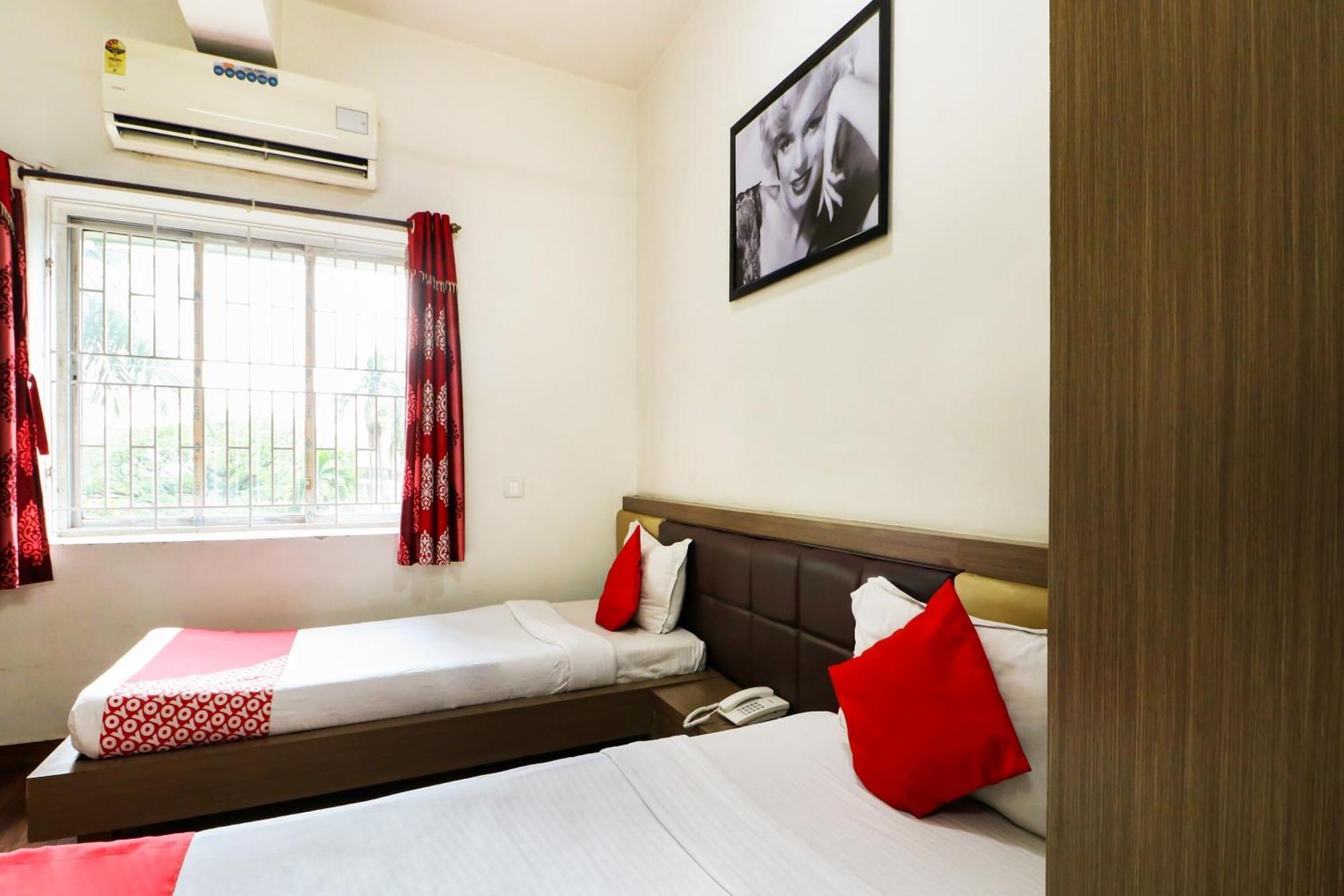 Oyo Flagship 1805 Hotel Star Delight Panchuria ภายนอก รูปภาพ