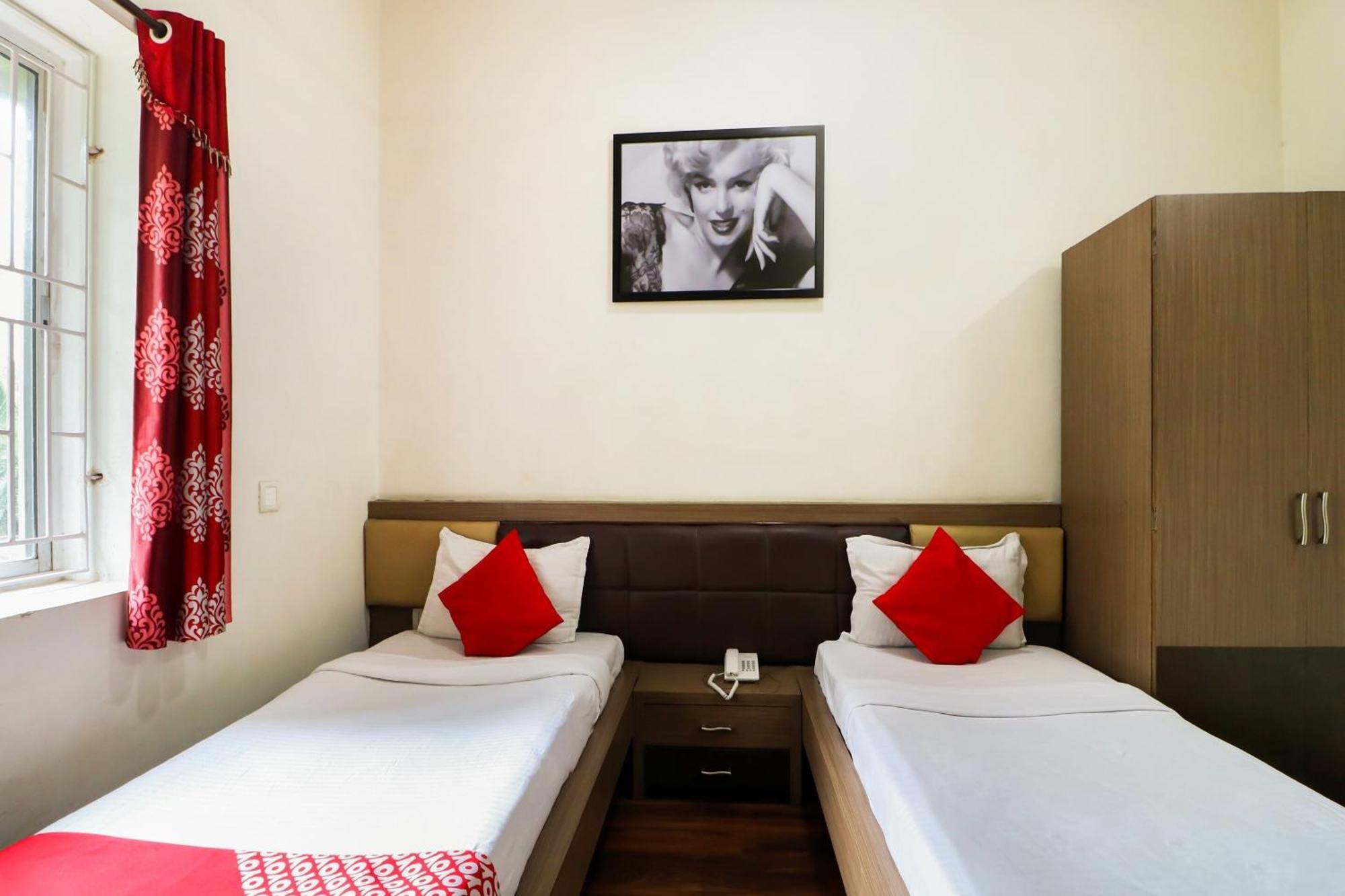 Oyo Flagship 1805 Hotel Star Delight Panchuria ภายนอก รูปภาพ