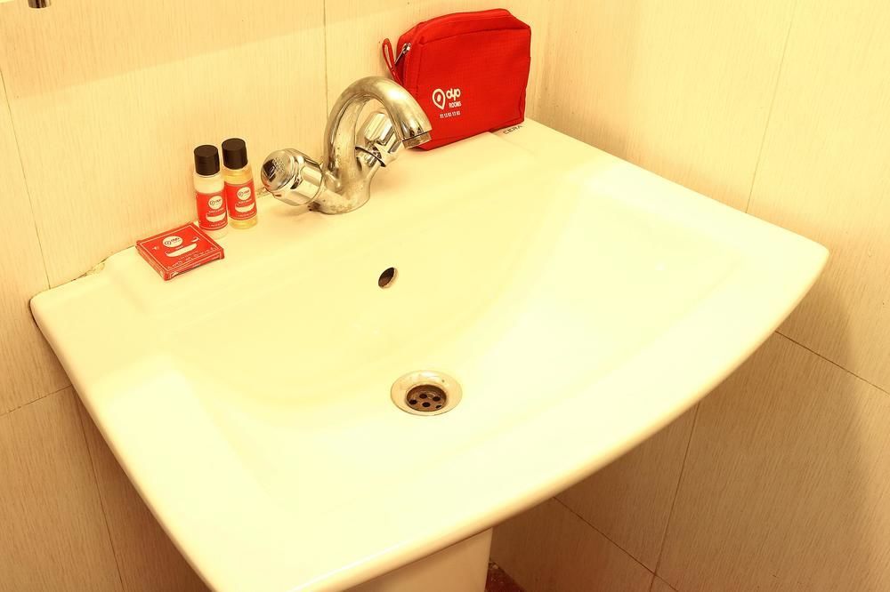 Oyo Flagship 1805 Hotel Star Delight Panchuria ภายนอก รูปภาพ